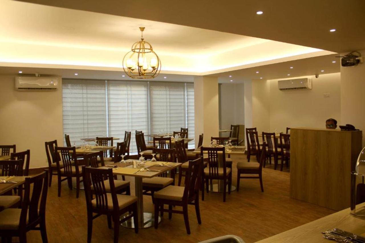 Priyo Nibash Stylish Residential Hotel Dhaka Luaran gambar