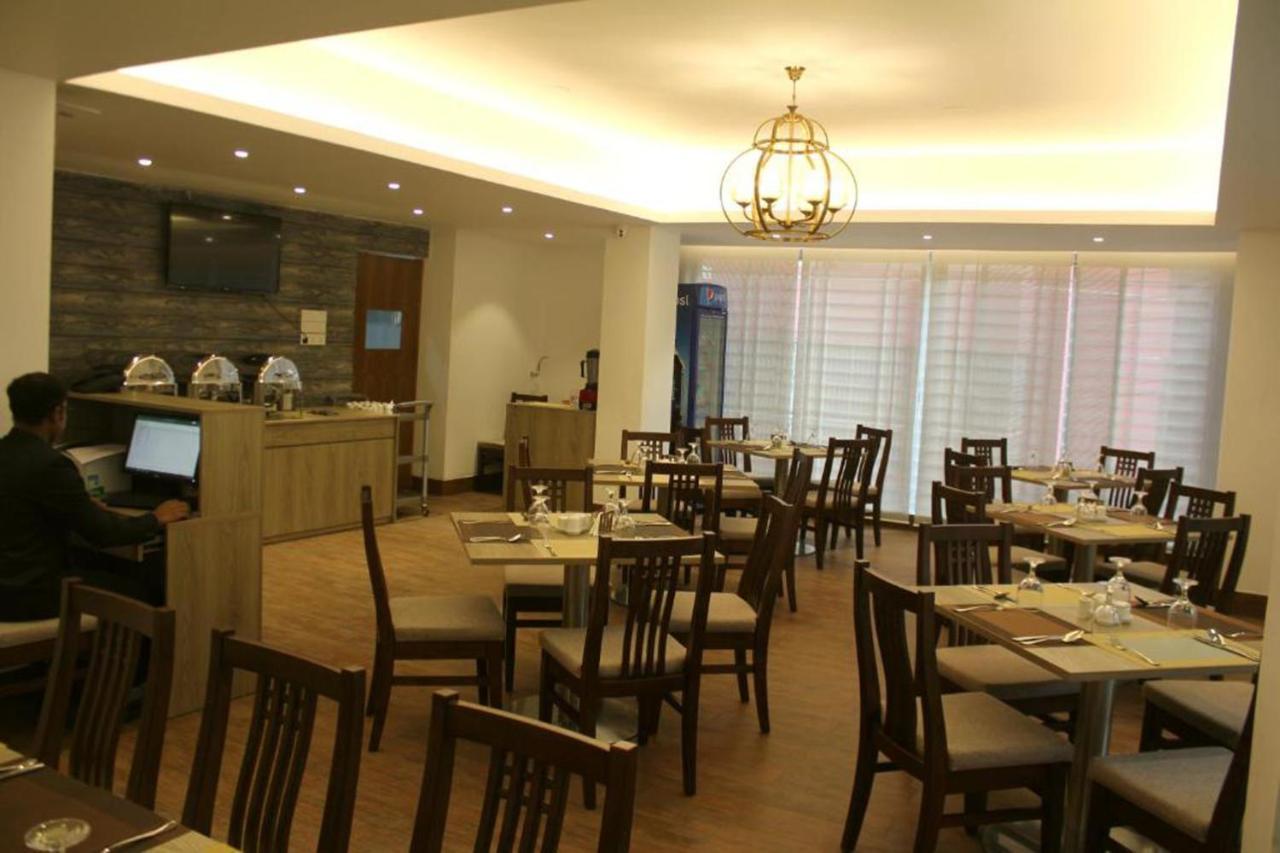 Priyo Nibash Stylish Residential Hotel Dhaka Luaran gambar