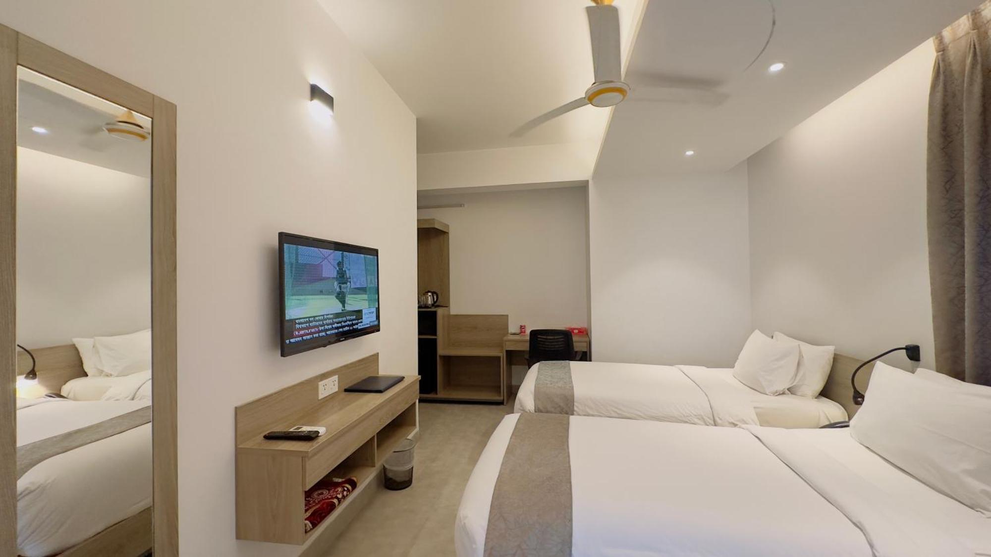 Priyo Nibash Stylish Residential Hotel Dhaka Luaran gambar