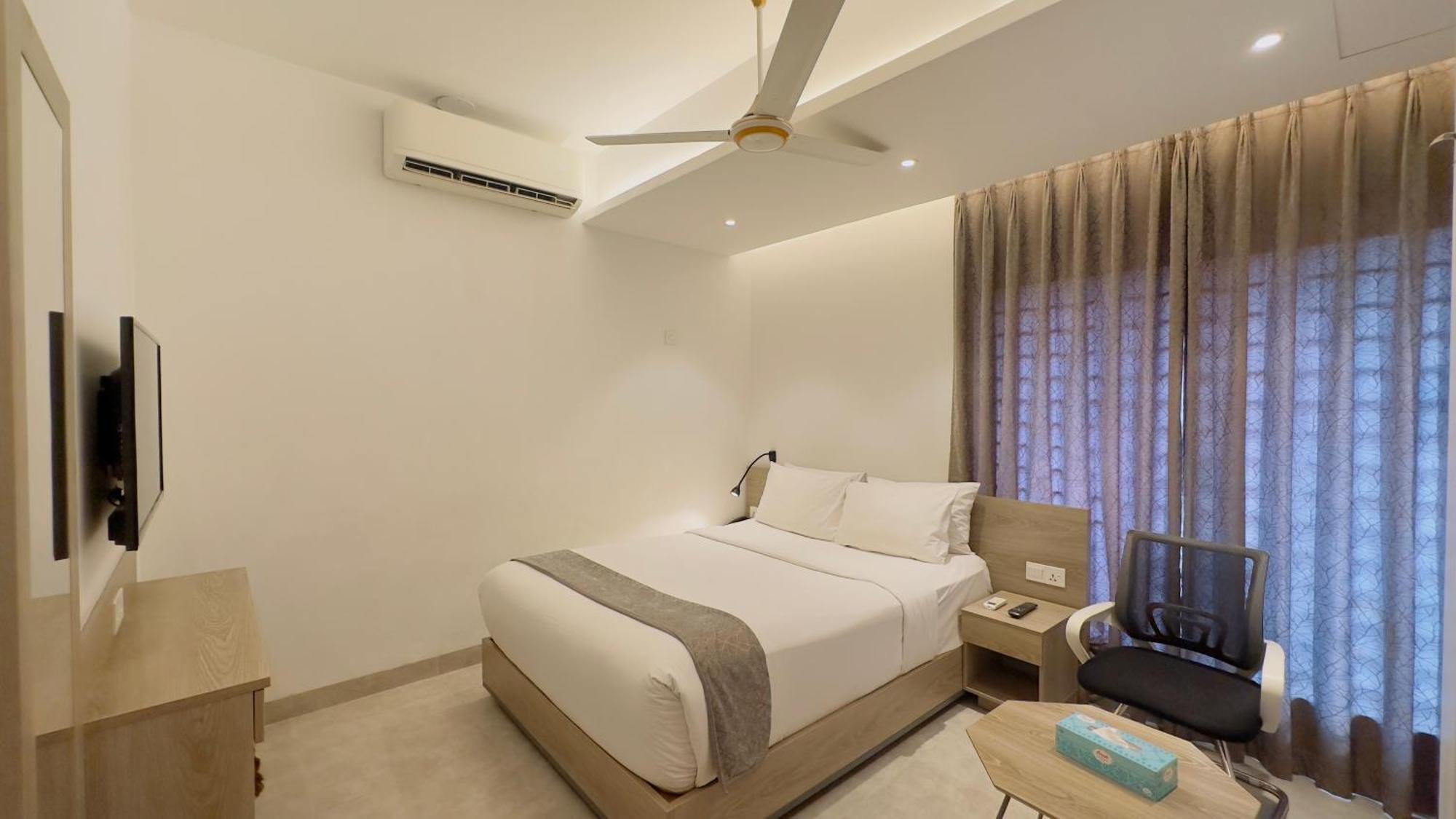 Priyo Nibash Stylish Residential Hotel Dhaka Luaran gambar